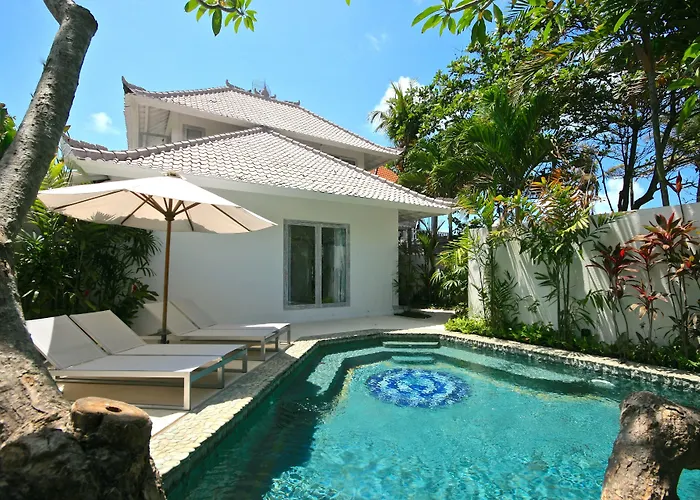 Villa Pantai Indah
