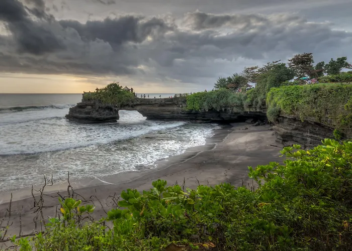 Pantai Indah Villa *