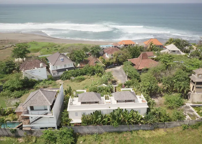 Pantai Indah Villa