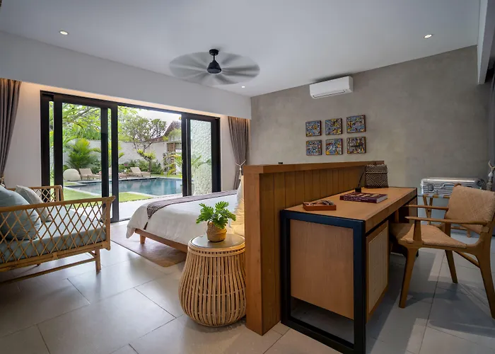 Pantai Indah Villa